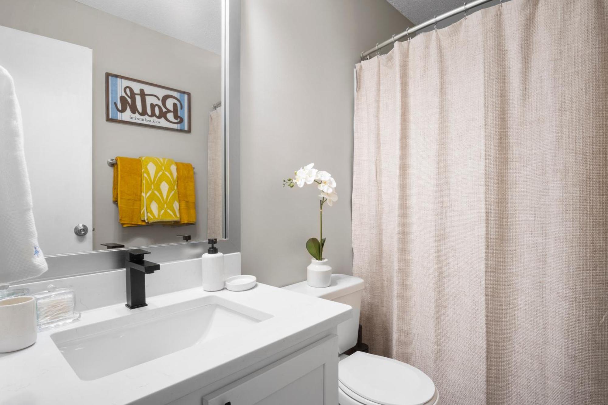 The Mooresville Nest: 2Br/2Ba Home Away From Home Exterior foto